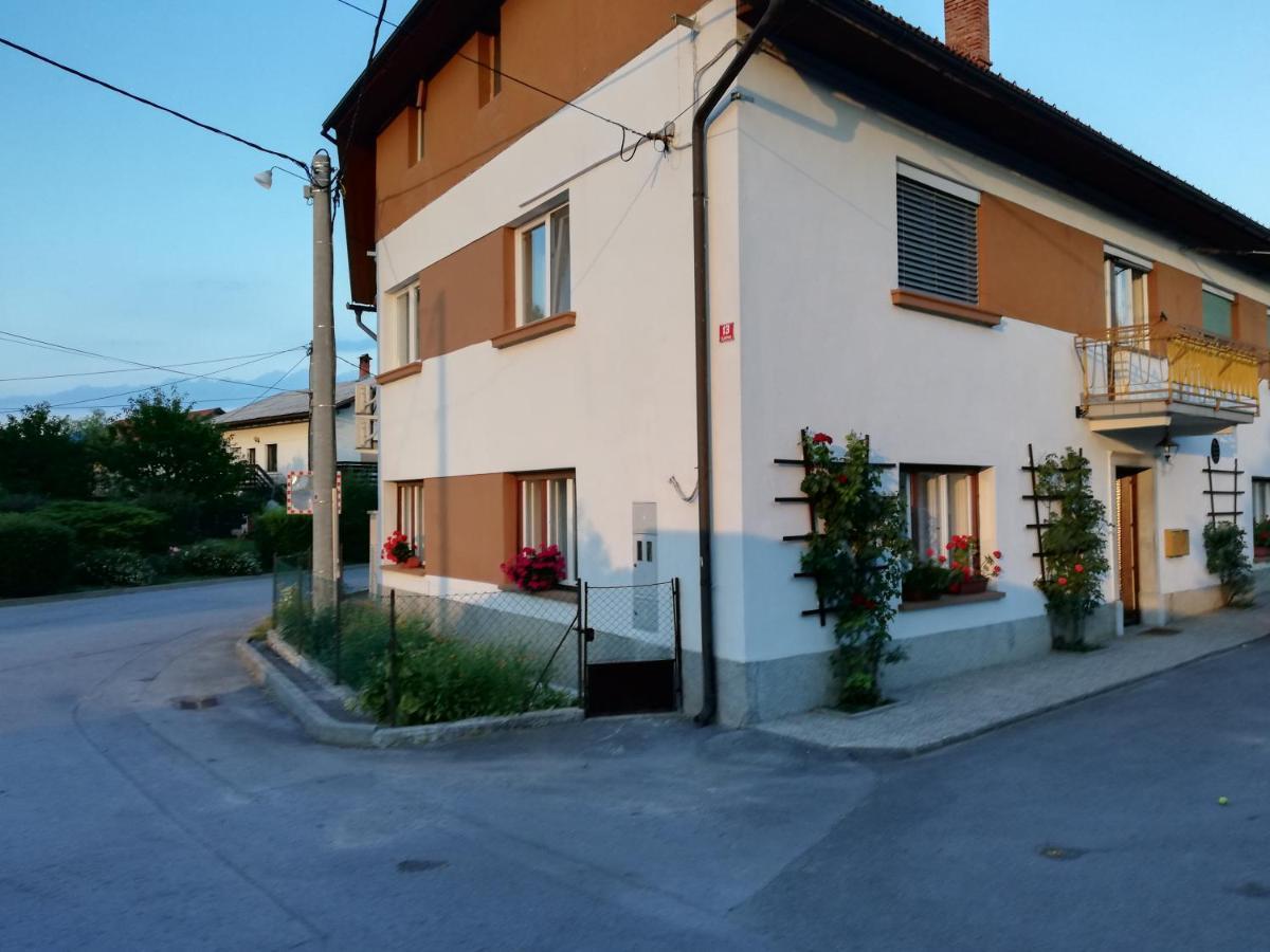 Sobe Sabec Bed & Breakfast Postojna Exterior photo